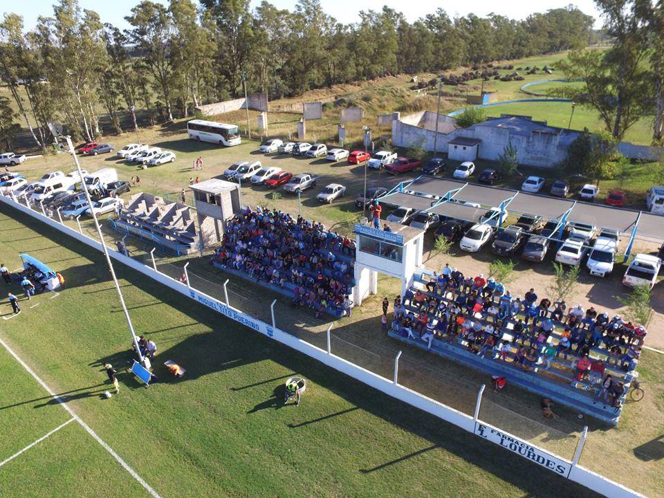 Tras la suspensión del fútbol, Municipal de Adelia María le apuntará a las obras de infraestructura.