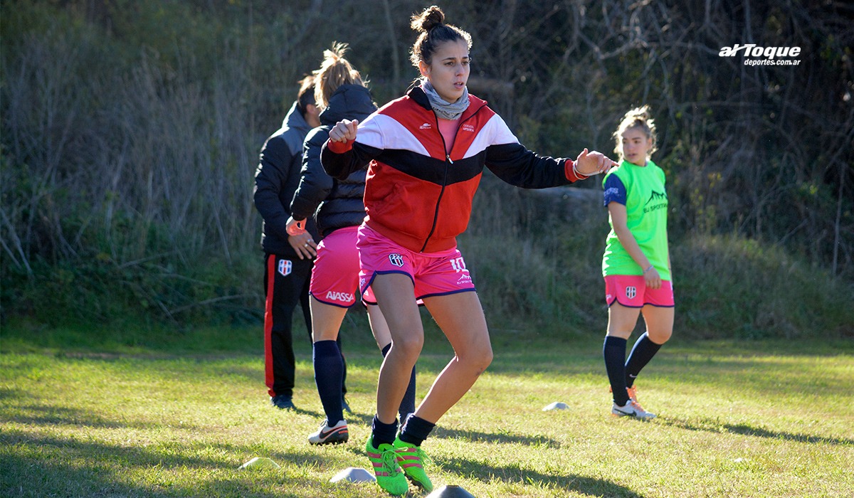 Leguizamón, una de las altas del Municipal femenino 2021.