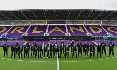 El plantel recién arribado a Orlando.