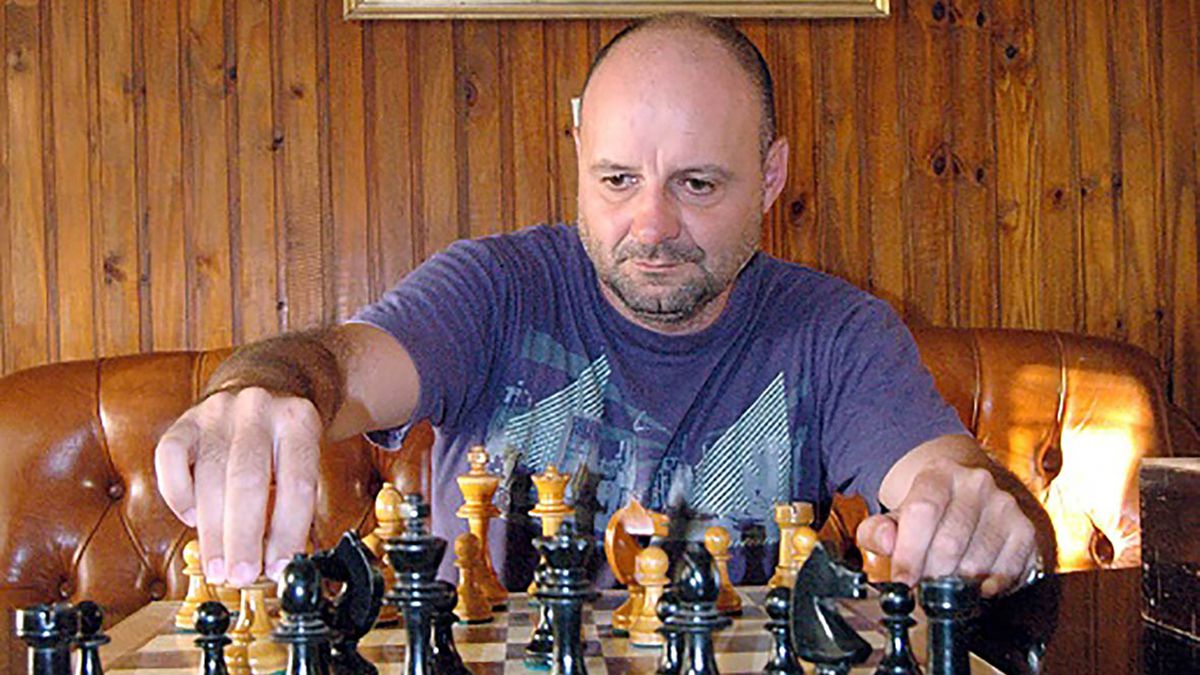 El ajedrecista local anticipó la vuelta del deporte a nivel presencial.