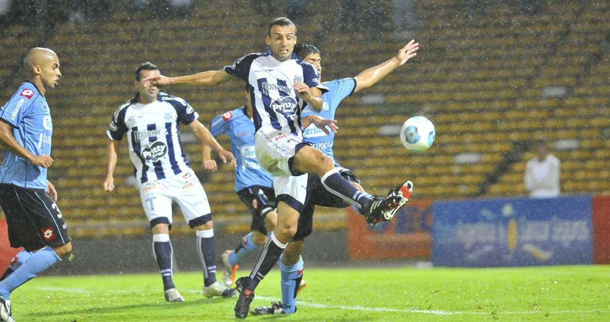 El histórico "Bottinazo" por parte de Gastón Bottino, hoy capitán de Estudiantes.