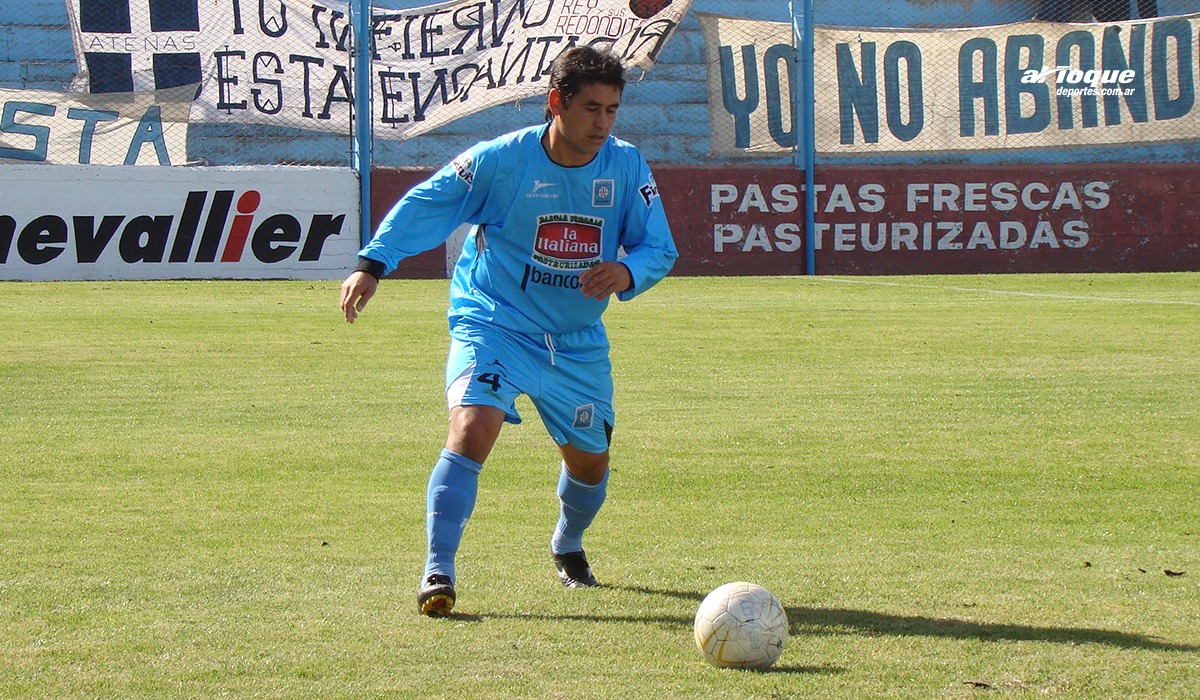 Omar Bogni recordó el ascenso con Estudiantes en 2001. Hoy hace 20 años.