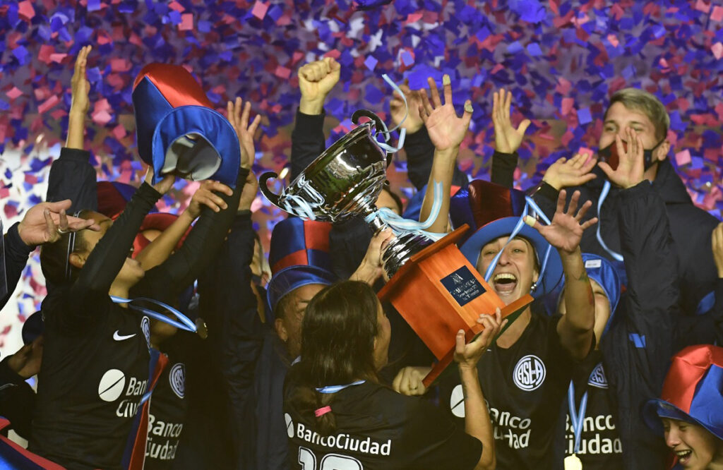 Con esta consagración, San Lorenzo obtuvo su tercer título oficial, el primero en la era de la profesionalización del fútbol femenino nacional.