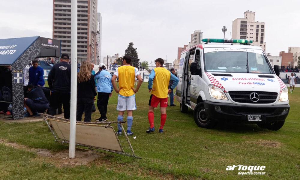 La ambulancia tardó más de 20 minutos en llegar al Estadio "9 de Julio".