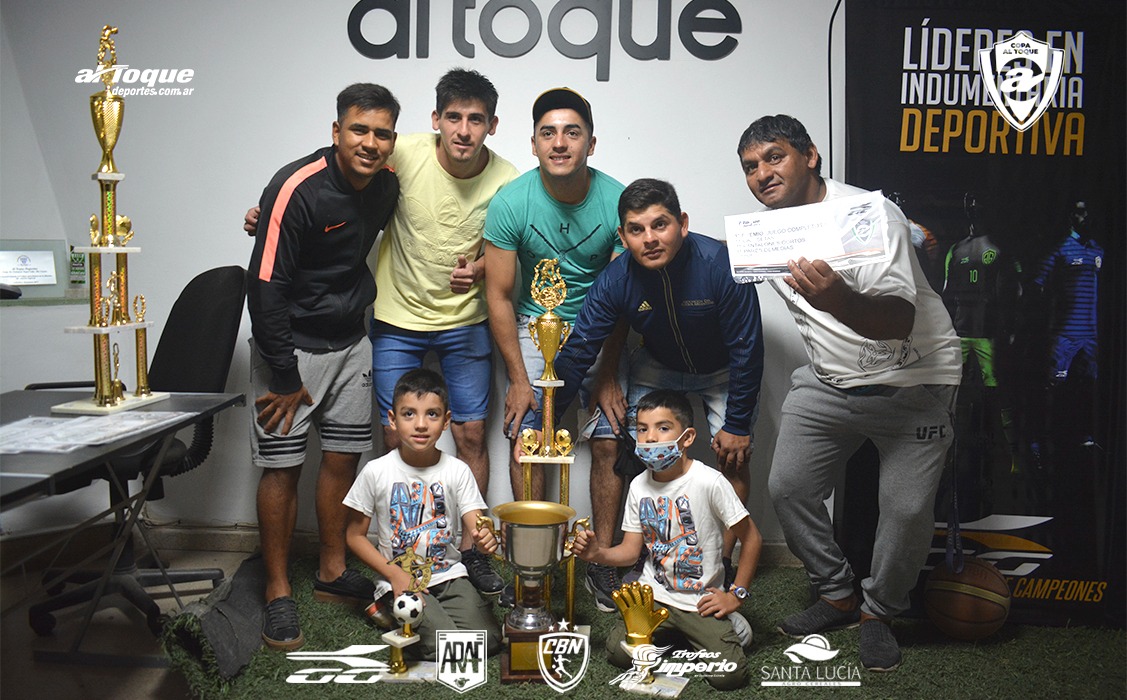 La Copa Al Toque entregó los premios de la segunda edición y prepara la tercera.