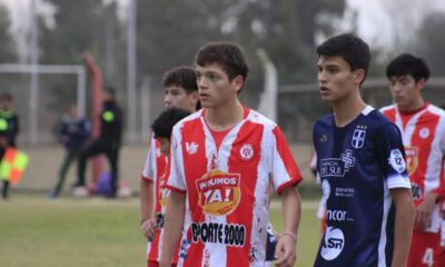 Atenas cerró la primera rueda en el Federal Juvenil.