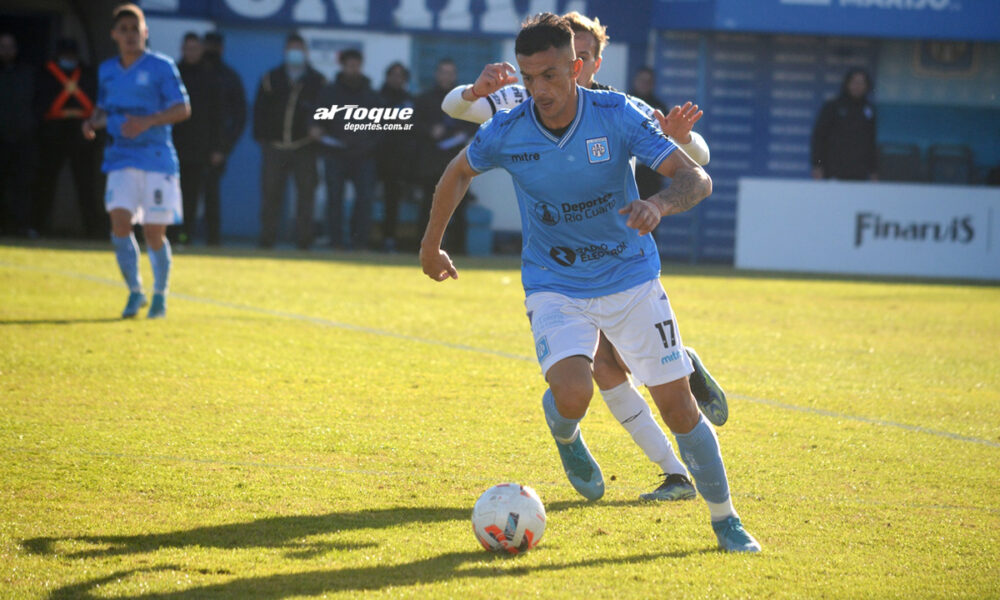 Ferreira, enfocado y “contento de seguir estando en Estudiantes”.