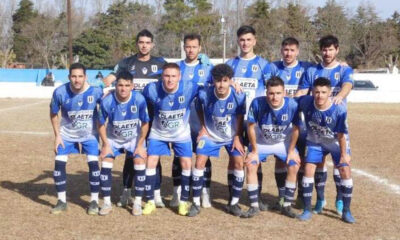 Unión de Olaeta descansa con la tranquilidad que le da la primera victoria.