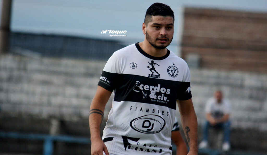 Ceccotti: “No sé si Everton es candidato, pero por algo se metió”.