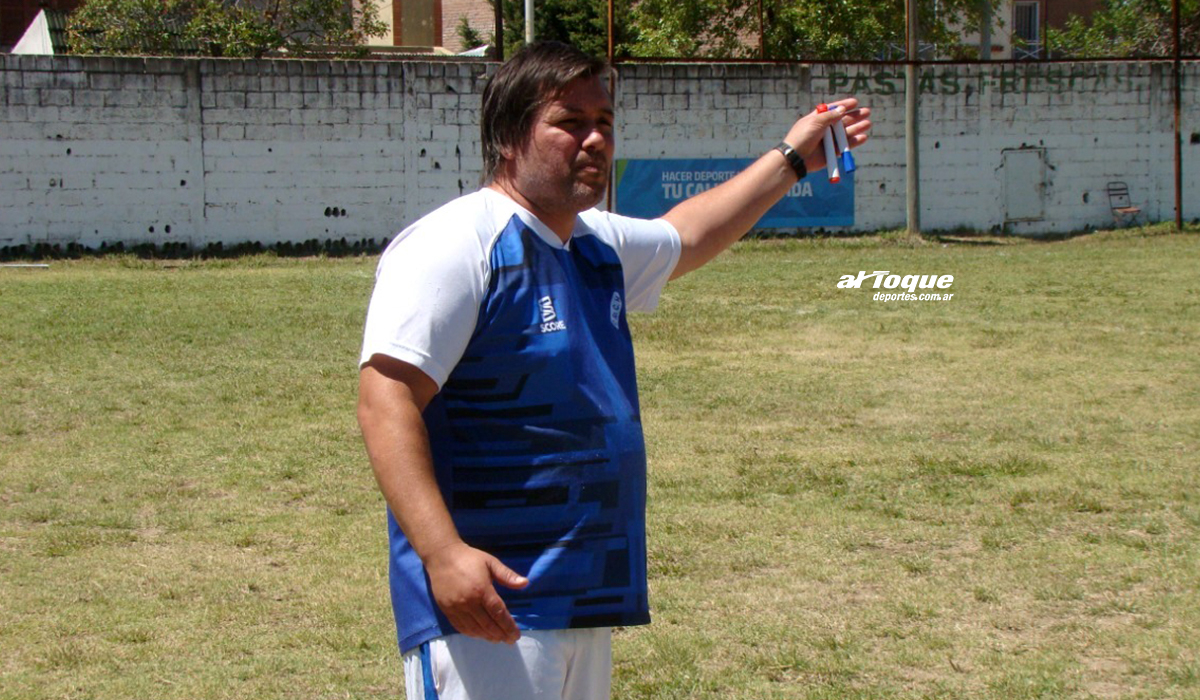 Gagliesi: “Atlético Sampacho es un equipo con historia, la vara siempre está alta”.