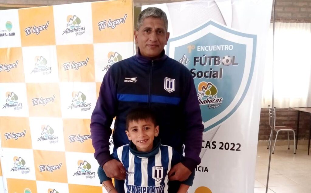 Alcoba comentó que Unión de Olaeta concretará el inicio del fútbol infantojuvenil.