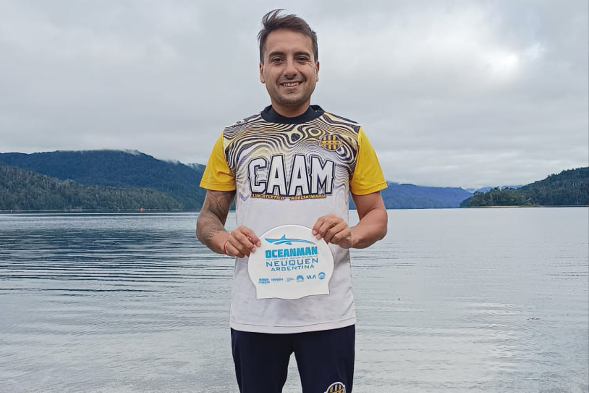 Federico Llorens, en el Lago Espejo de Villa La Angostura.