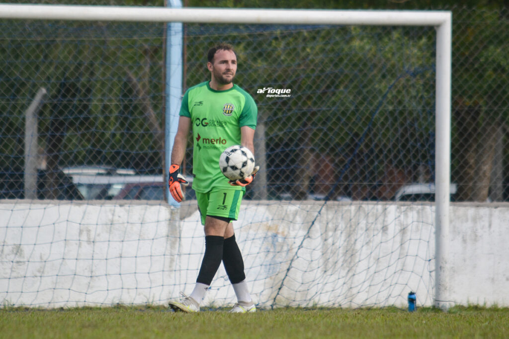 Facundo Villegas, una baja sensible en Atlético Adelia María.