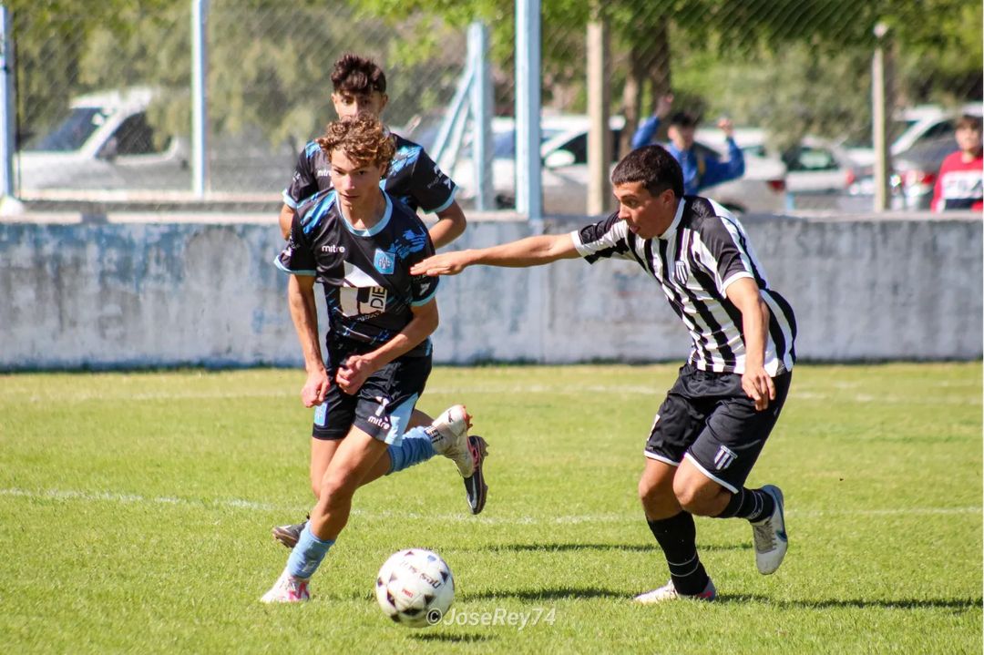 Juveniles AFA: Estudiantes jugó sus pendientes con Gimnasia de Mendoza.