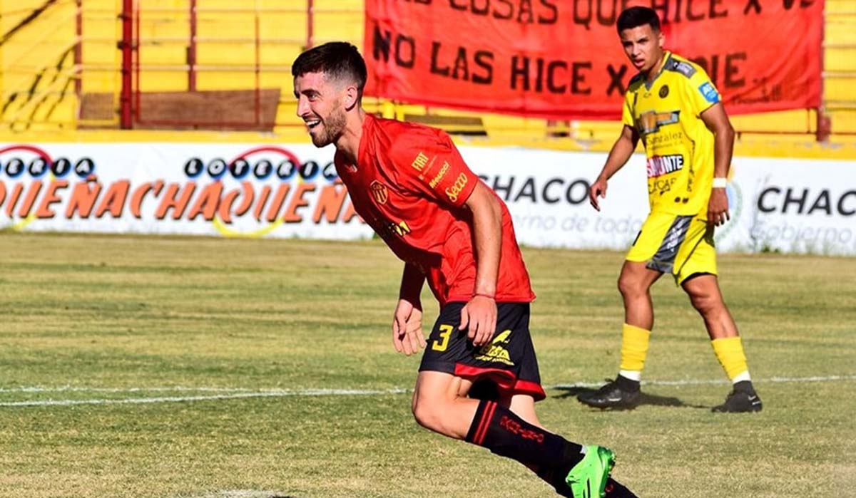 Luciano Lapetina es el primer refuerzo de Estudiantes para el 2024.