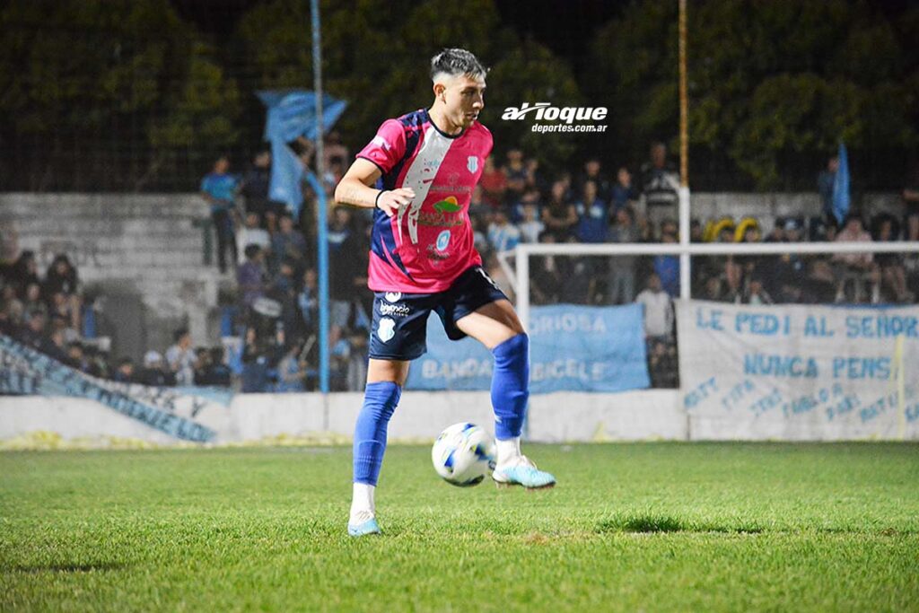 El maratónico año de Mauricio Flores.