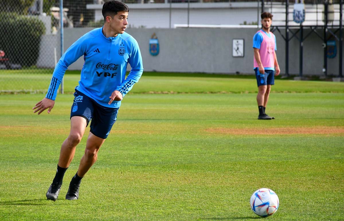 Julián Malatini fue convocado para el Preolímpico sudamericano.