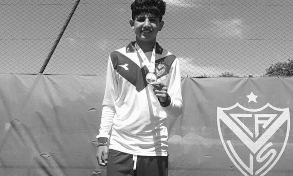 Dolor en Vélez por la muerte del juvenil de 14 años Yair Rodríguez Pereyra.
