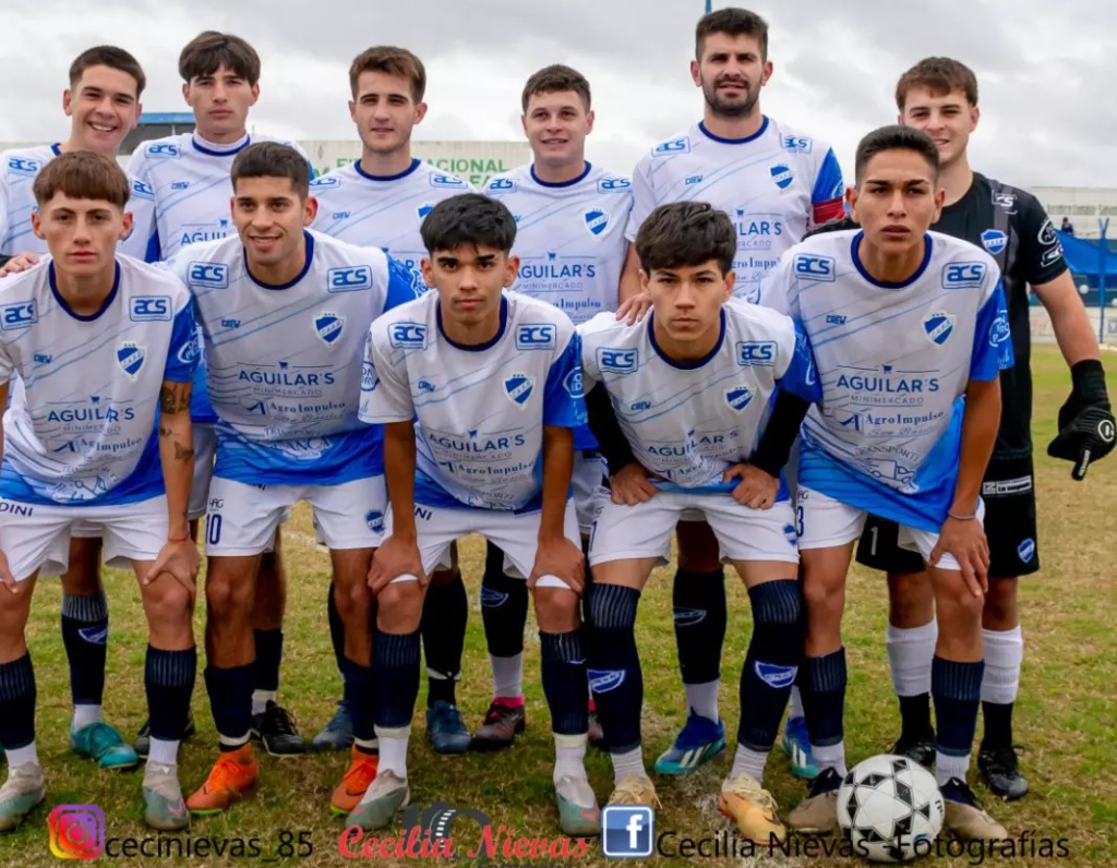 Atlético San Basilio venció a Atenas y lo alcanzó en el segundo puesto.