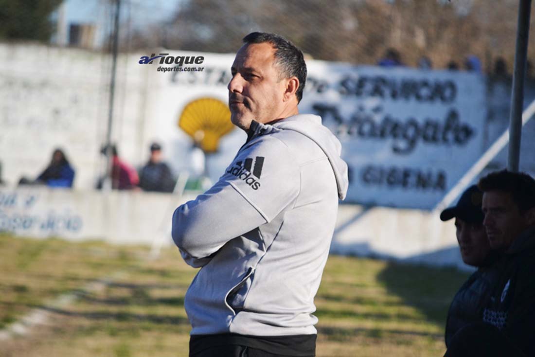 Diego Mírez: “Le tengo mucho cariño al club, tienen buenas pretensiones y eso me llevó a aceptar”.