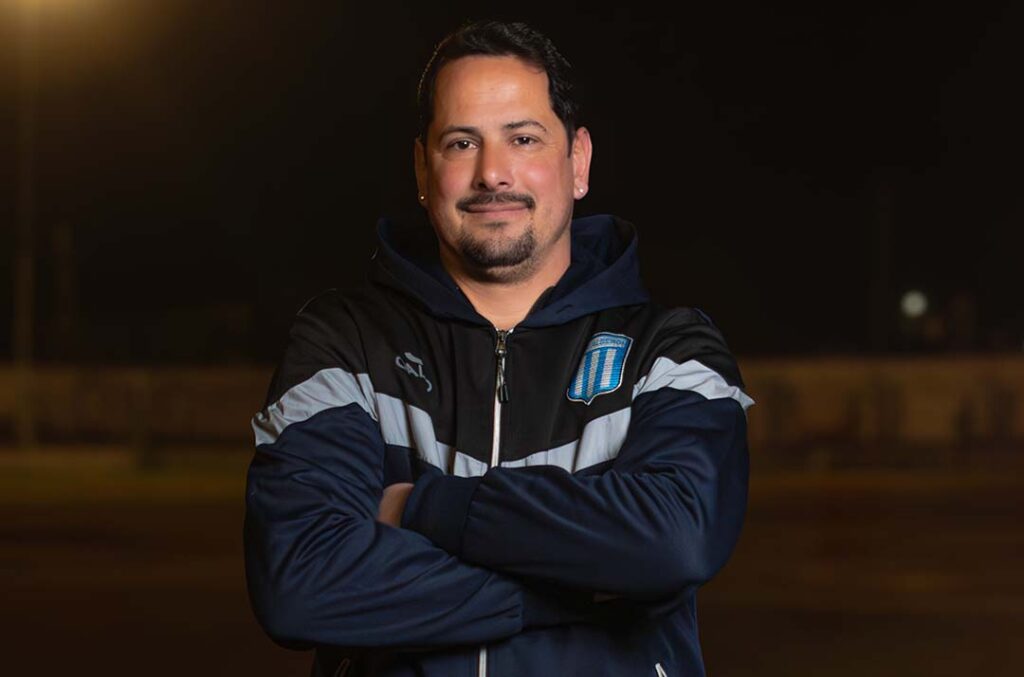 Matías Dutto visitó los estudios de Al Toque Radio y habló de su nuevo rol en Alberdi.