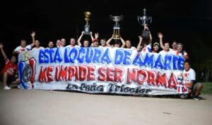 La Peña Tricolor, un grupo de amigos que se puso al hombro las obras en Belgrano.