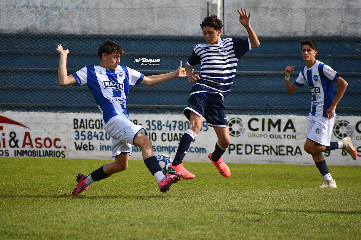 Las selecciones Sub 13 y Sub 15 de Río Cuarto ganaron la Zona Sur de manera invicta lograron la clasificación a semifinales para jugar en el estadio mundialista.