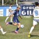 El “albo” perdió 2-0 con San Martín por el juego enmarcado a la séptima fecha de Fase Campeonato del Federal A. Chiquichano anotó el primero tras un polémico penal y Siergiejuk sentenció la historia.