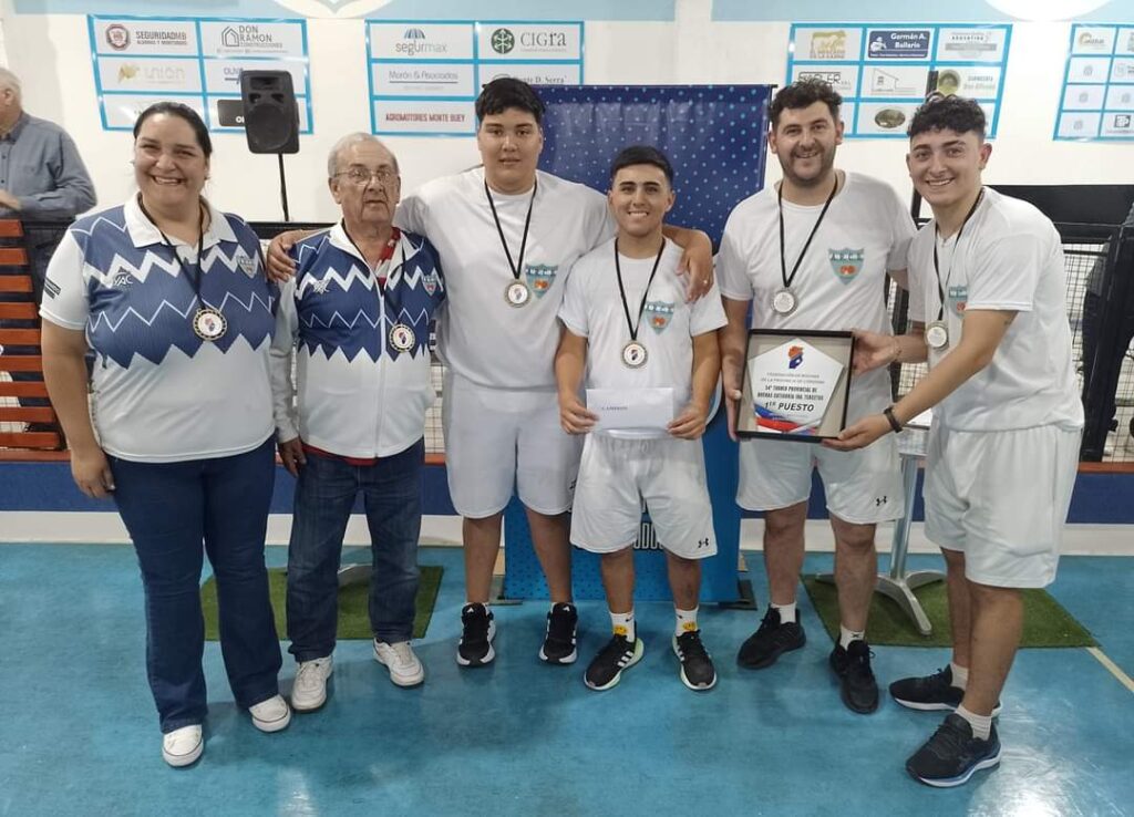 La Selección de la Asociación Río Cuarto de Bochas se coronó campeón del Torneo Provincial de 1º Categoría por tercetos.