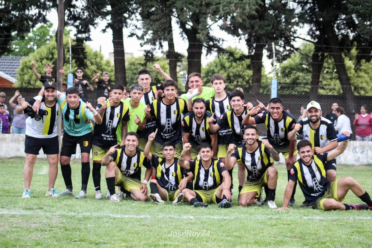 Correo y Telecomunicaciones le ganó este domingo 1 a 0 a Santa Paula de Carnerillo, resultado con el que consiguió su clasificación a las semifinales del reducido por el segundo ascenso.