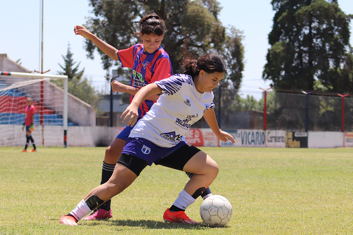 Se jugaron las semifinales de ida de Juveniles femenino.