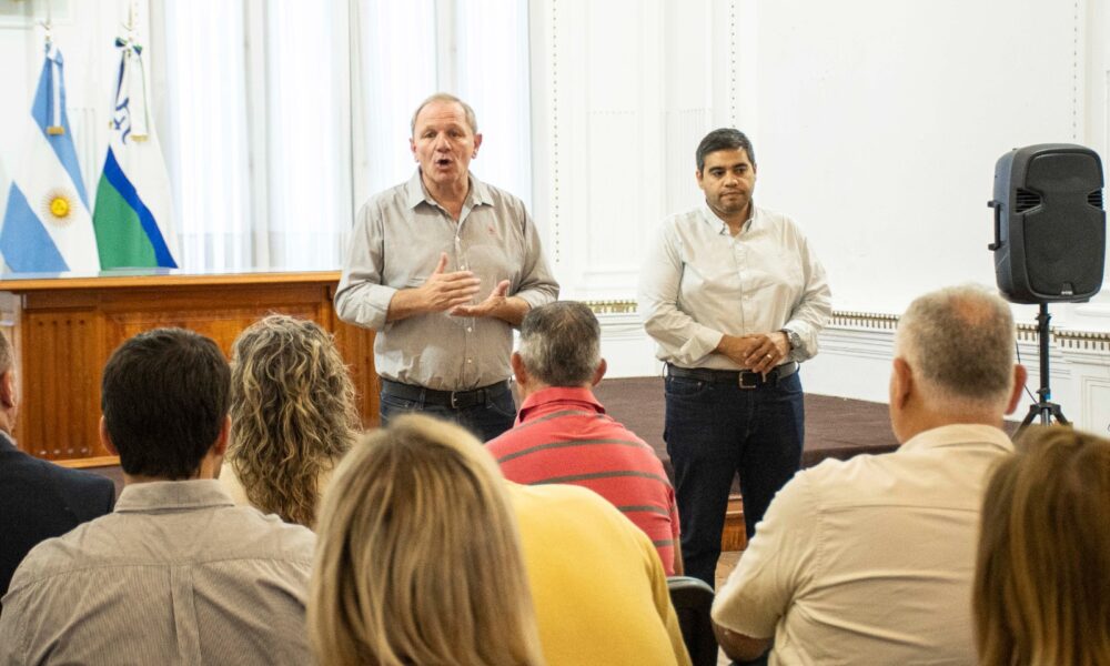 Tras la tormenta, De Rivas encabezó una reunión de Gabinete y se profundizan las acciones para restablecer la normalidad.