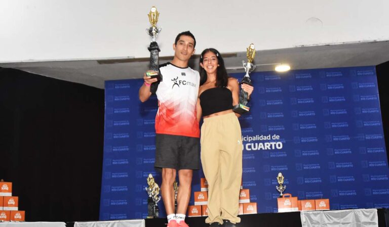 Joaquín Arbe y Sofia Gómez los ganadores de la 47º edición de la Maratón de los Dos Años.