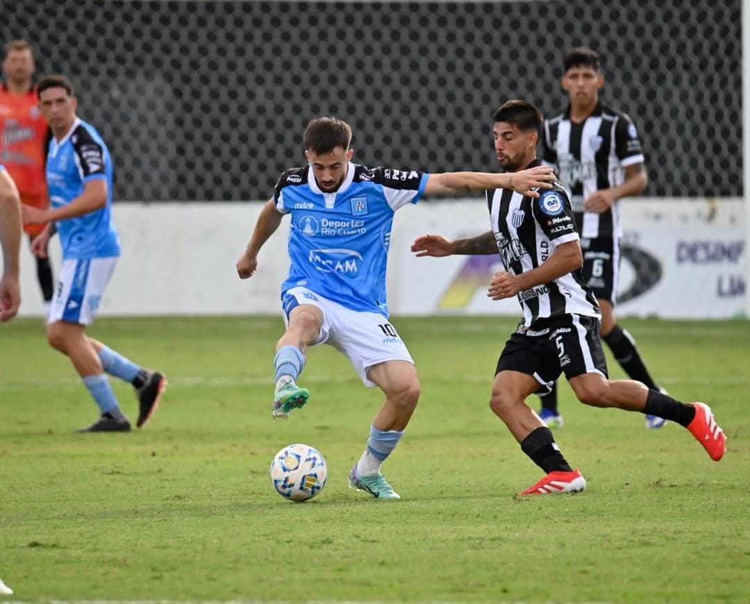 Estudiantes perdió 1-0 ante su homónimo de Caseros y cortó una racha positiva de seis partidos invicto. Sebastián Ramírez marcó el único gol del partido enmarcado en la décima fecha de Primera Nacional.