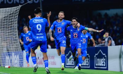 El mediocampista riocuartense alzó el máximo título a nivel norteamericano con el Cruz Azul de México, que goleó 5-0 en la final al Vancouver canadiense. Es la séptima corona que consigue “La Máquina” en el ámbito internacional y alcanzó al América.