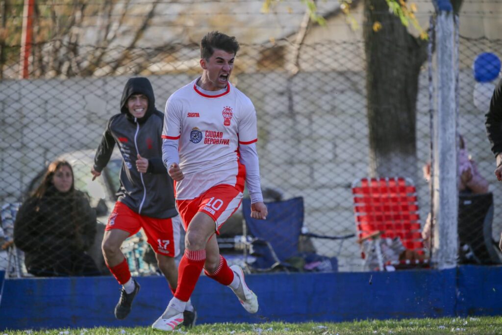 Liga de Laboulaye: Huracán quiere definir el Apertura en su casa.