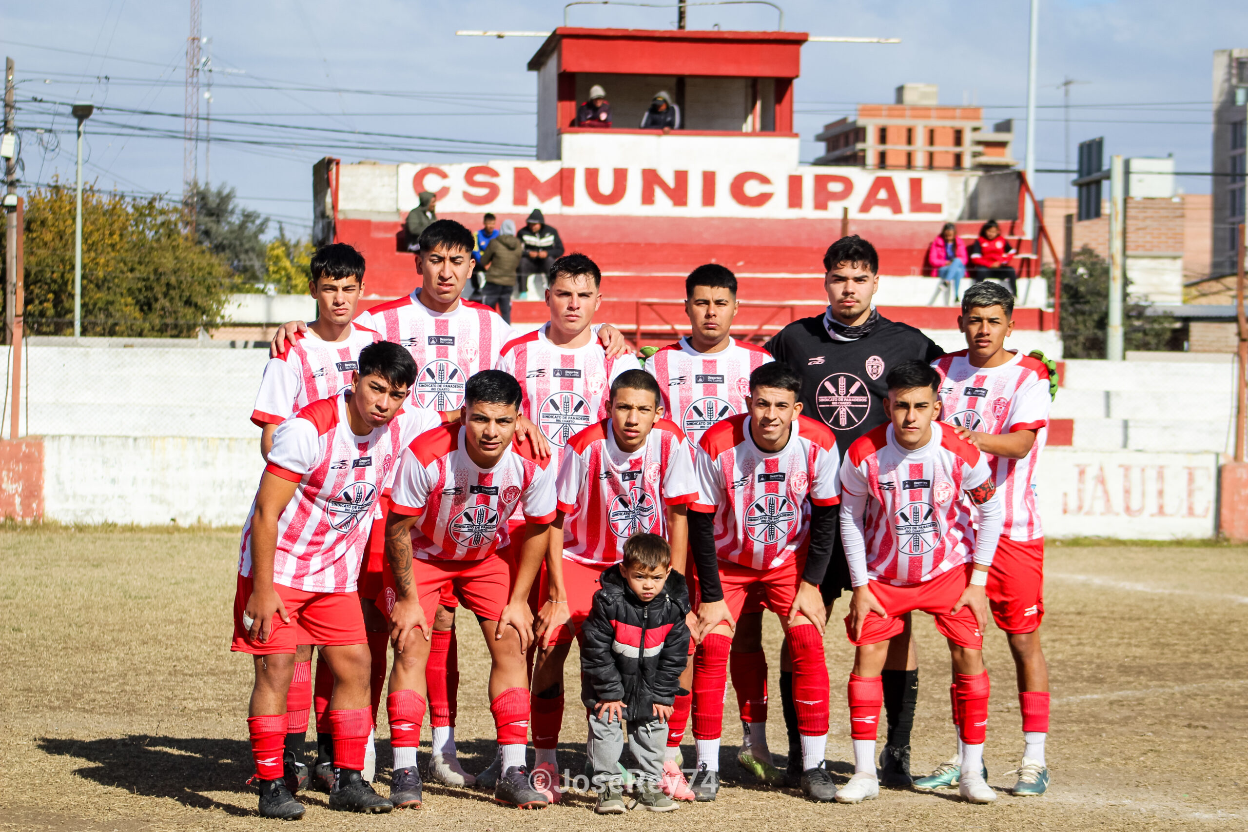 Reserva B: Municipal sigue en su racha triunfal.