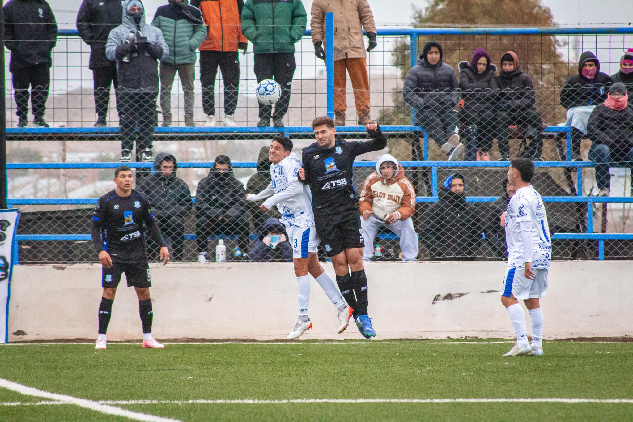Atenas empató 0 a 0 en su visita a Deportivo Rincón en uno de los partidos correspondientes a la segunda fecha, de la Zona A, de Fase Campeonato del Torneo Federal A.