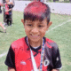 El pequeño de 7 años es jugador de las divisiones inferiores de Granada de Holmberg y tras una lesión sufrida en un partido debe ser intervenido quirúrgicamente en su rodilla. La operación se llevará a cabo el 25 de julio en Córdoba y se necesita juntar $7.300.000