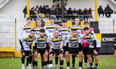 Regional Amateur Juvenil: Puntaje perfecto para Acción Juvenil.