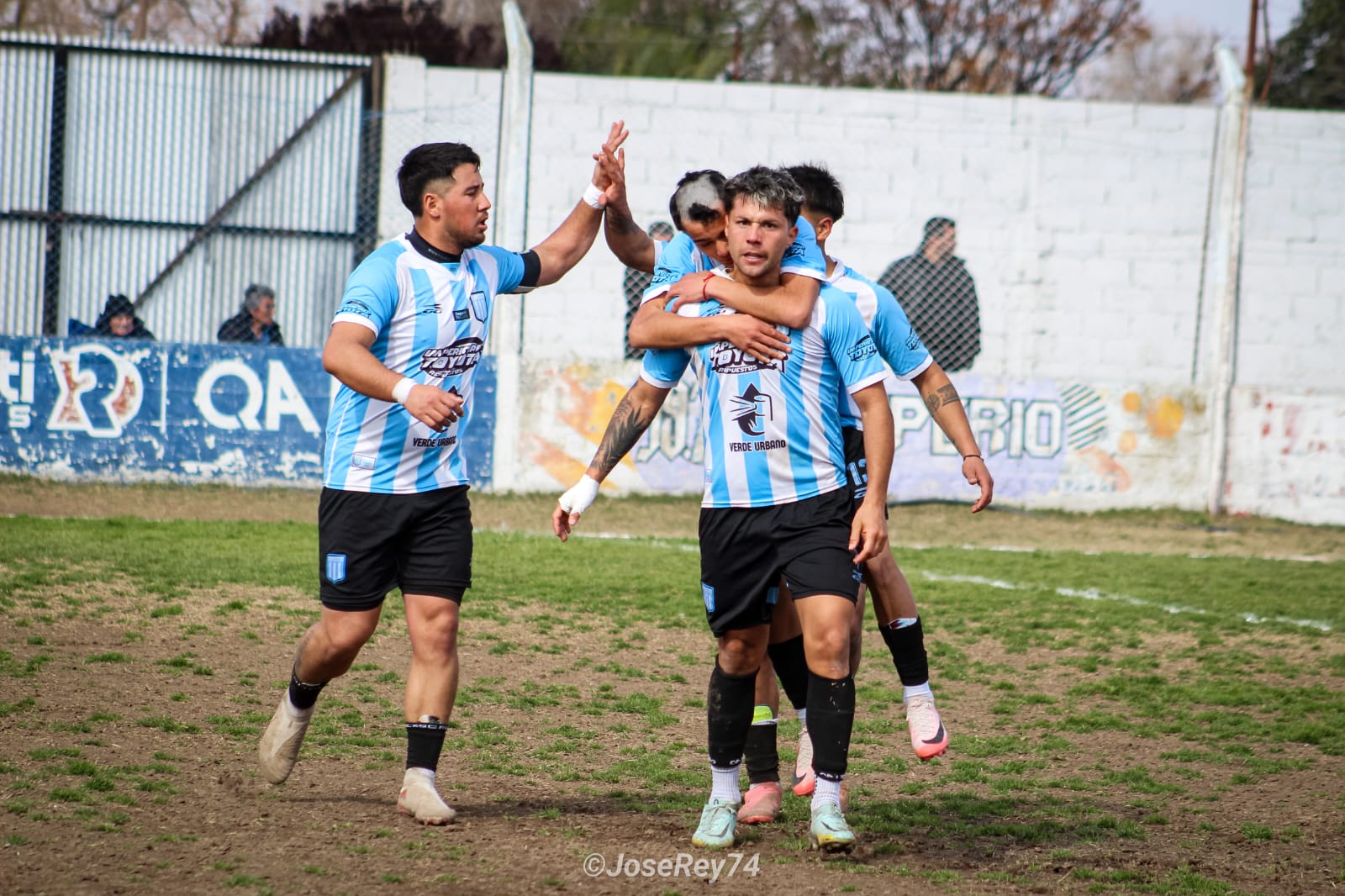 Mayco Centeno: “Esperamos poder sacar un buen resultado ante este gran rival”.