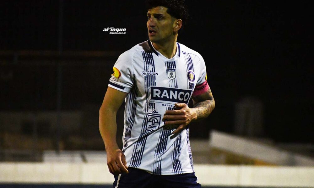 El defensor que representa al selectivo de la Liga Regional de Río Cuarto se refirió a la victoria 3-0 ante la Liga Catamarqueña por la final de ida de la Región Centro de la Copa País. Anotó el primero de los goles a los 3’ de partido. “O-Pudimos abrir el marcador rápido, después fue más fácil manejar el juego”, aseguró.