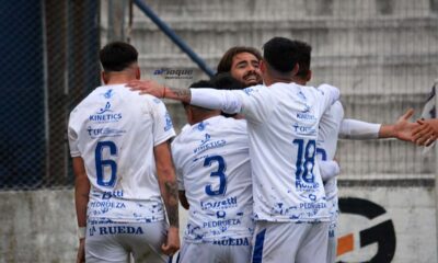 Noventa minutos para soñar: Atenas define su futuro.