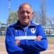 Pocos lo conocen por su verdadero nombre: Héctor Fabián, sin embargo, toda referencia es inequívoca en el pueblo cuando se refiere al ex jugador o al actual DT de Talleres de Las Acequias.
