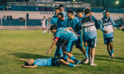 27 años después, el “9 de Julio” se tiño de celeste.