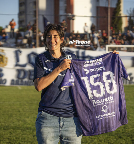 Vanesa Madruga, la nueva máxima goleadora de Atenas: 158 gritos que ya son historia.
