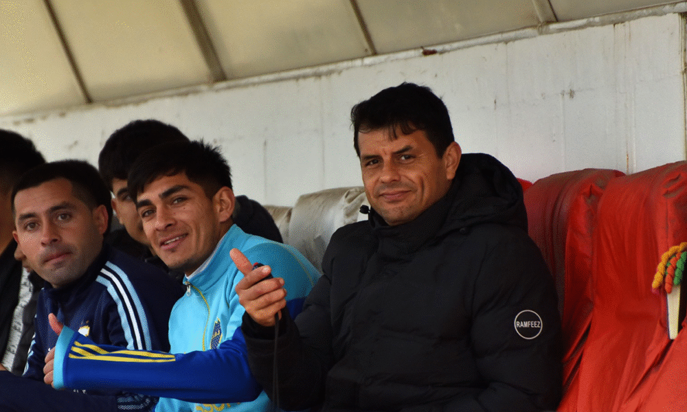 La Reserva de Gustavo Almada pisa fuerte.