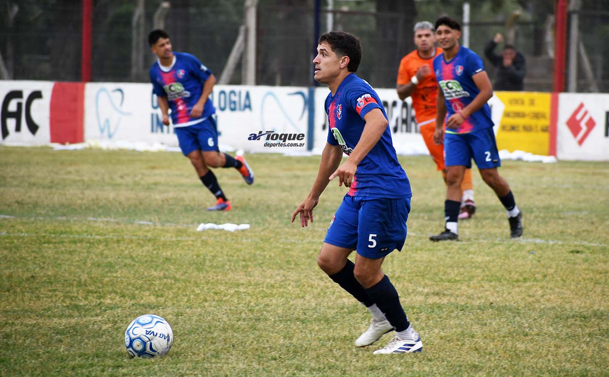 El capitán Juan Pablo Flores Sirolesi puso en palabras una consagración que cerró 24 años de espera: Toro Club venció 2-0 a Renato Cesarini en la vuelta de la final.