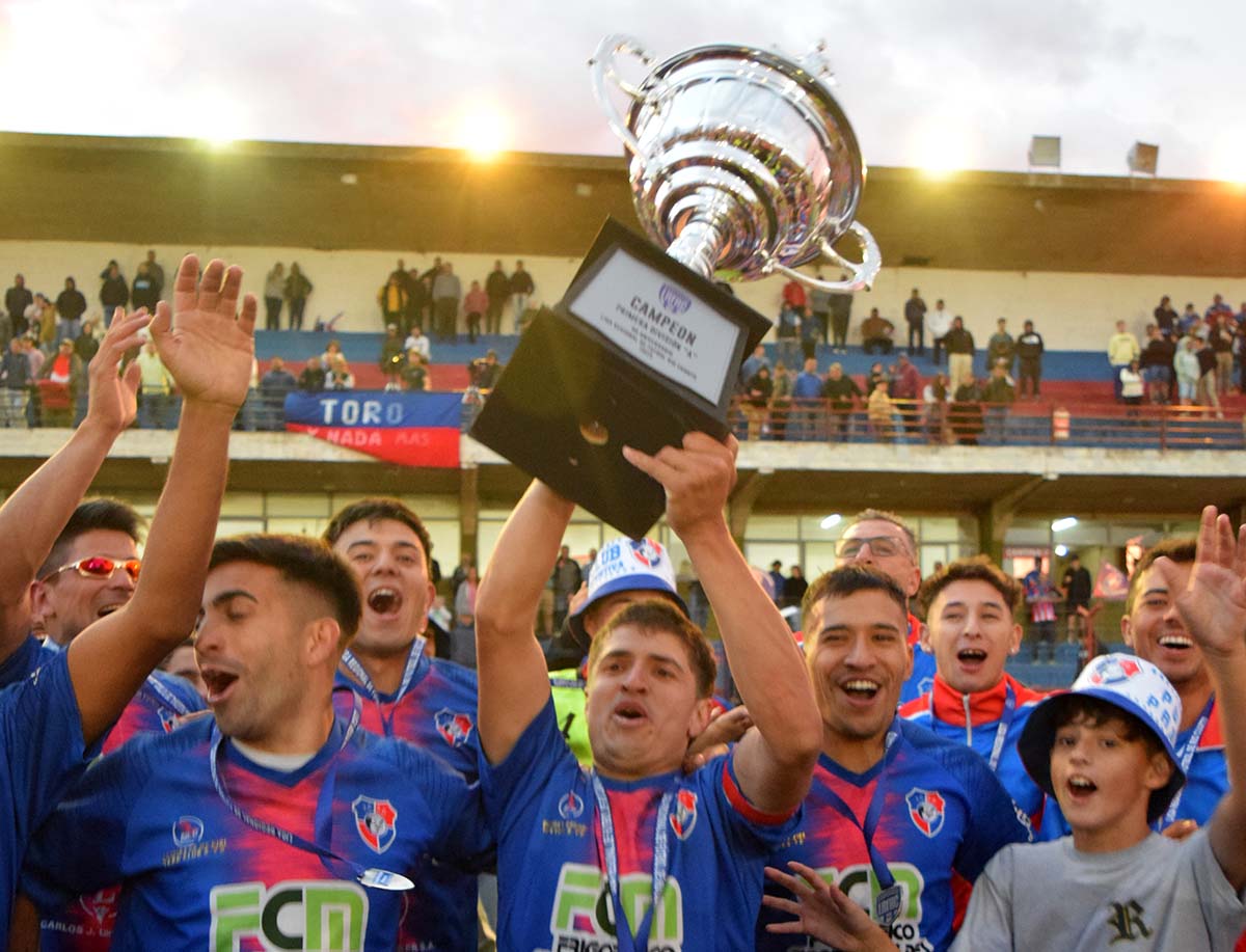 Reviví el partido que consagró al Toro Club.