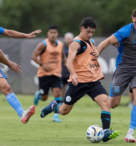 Primeros minutos de fútbol para Estudiantes.